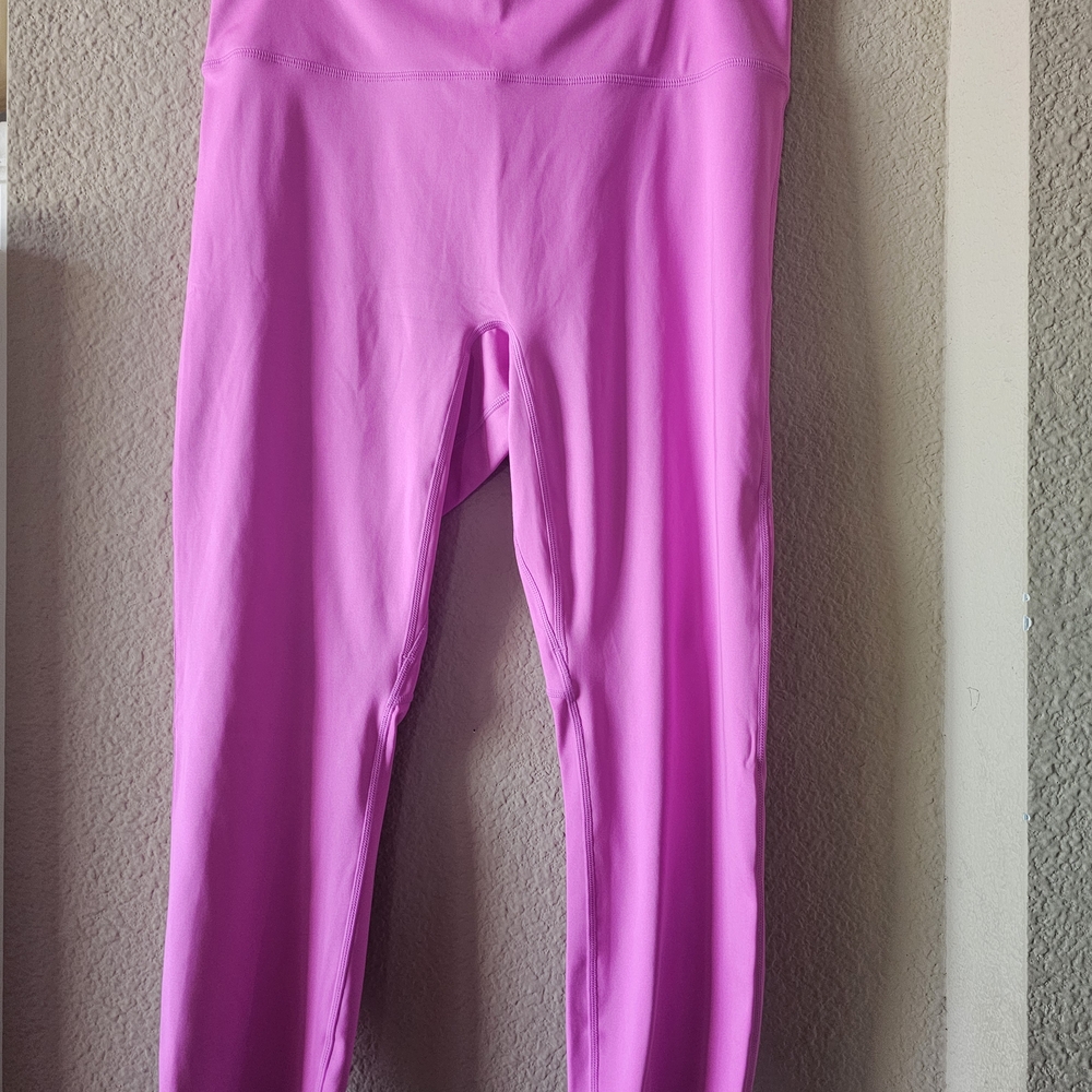 Fabletics Motion365 Bright Pink Leggings